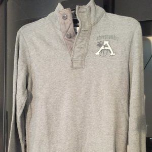 Y2K abercrombie Kids Boy's Rugby style button collar knit sweater/shirt